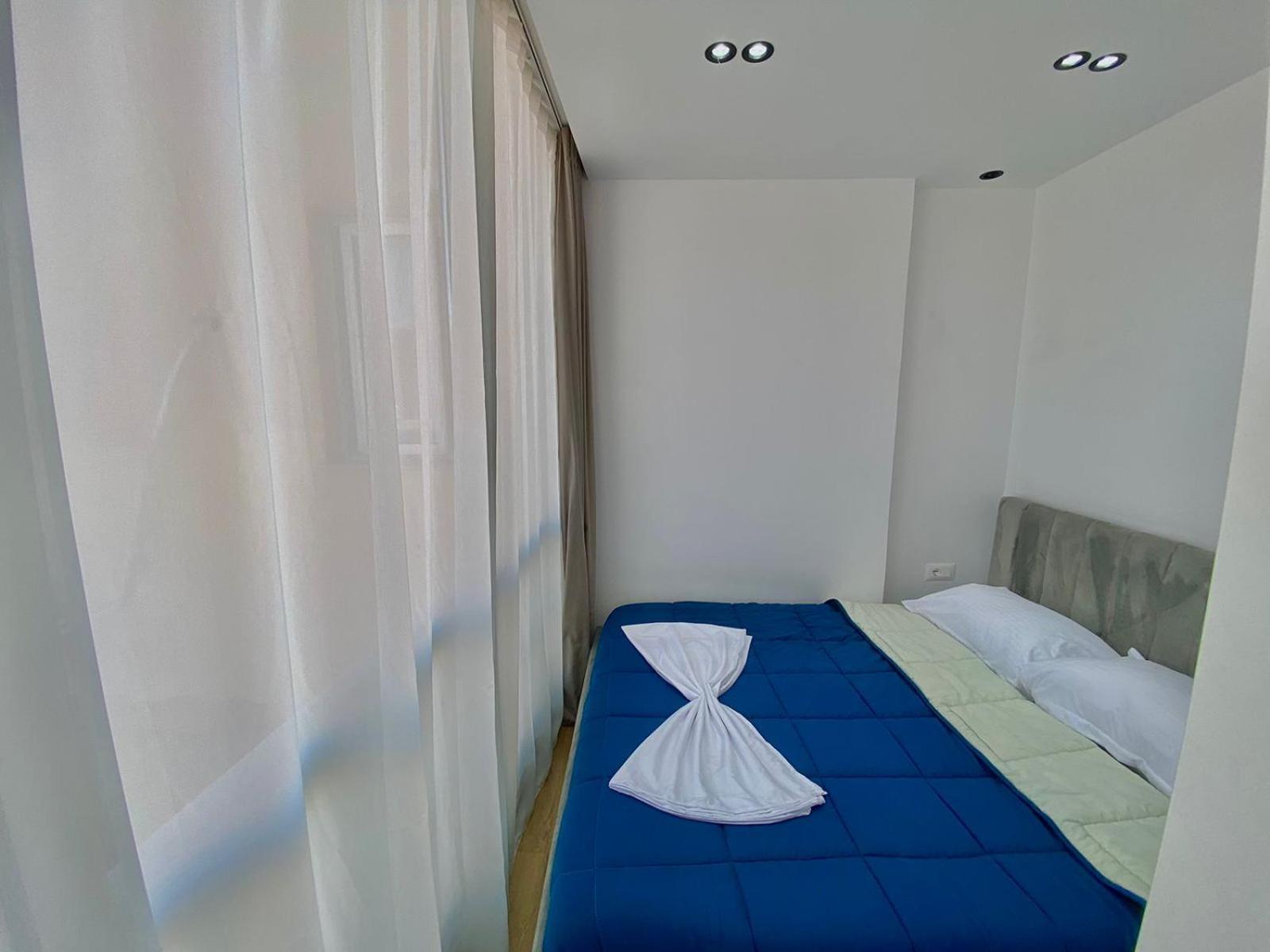 Mara Central Apartment 3 Tirana Eksteriør billede